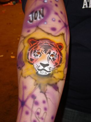 Airbrush Animal Tattoo